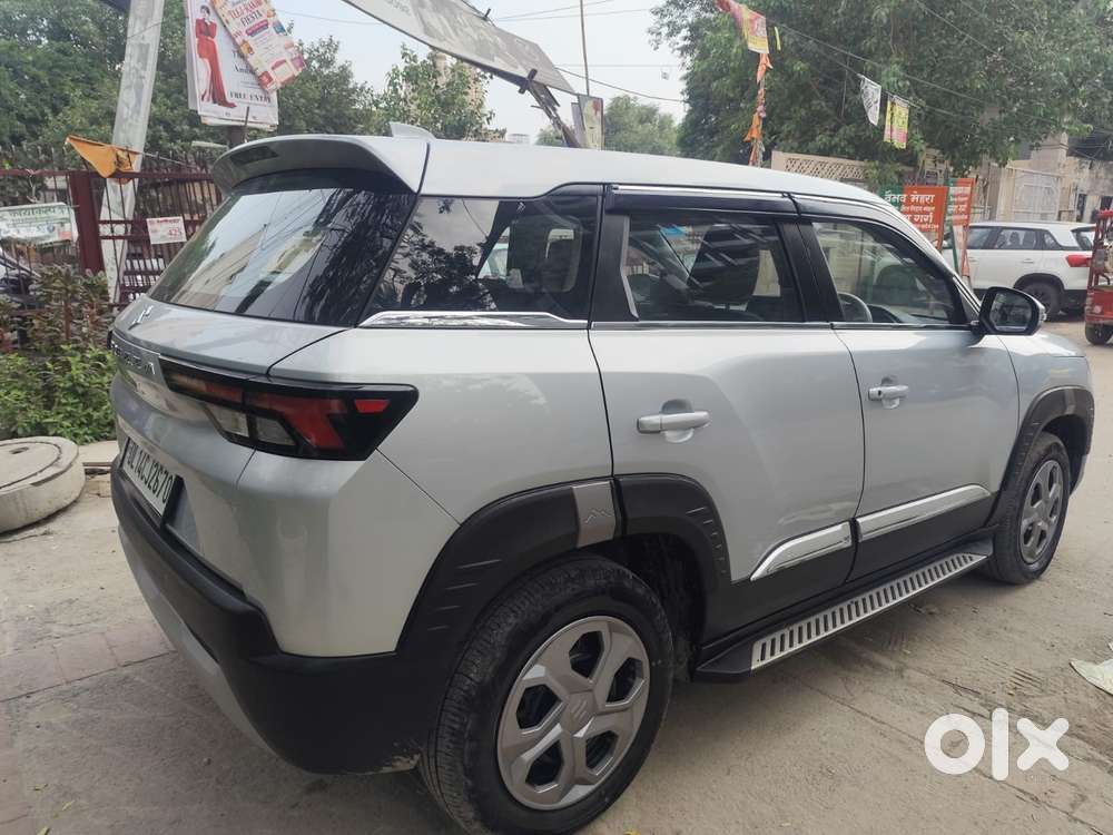 Maruti Suzuki Brezza 1.5 Lxi Smart Hybrid, 2024, Petrol