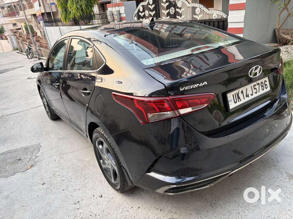Hyundai Verna 1.5 S Plus Petrol Mt, 2022, Petrol