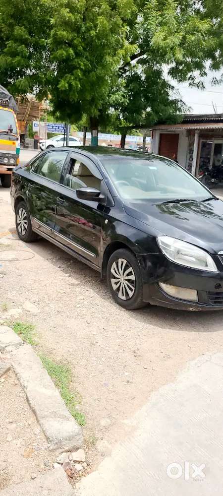 Skoda Rapid 2012 Model 2013 Registration