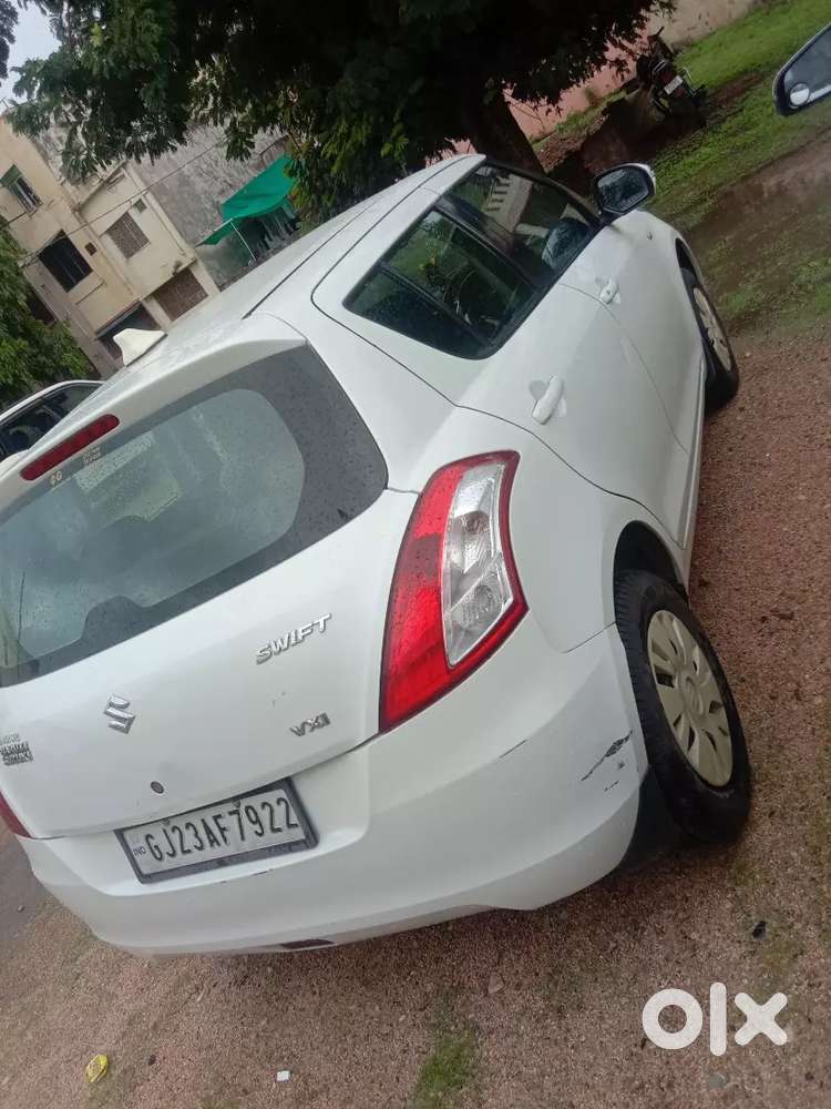 Maruti Suzuki Swift 2012