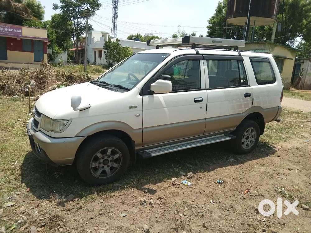 Chevrolet Tavera 2016 Diesel 125000 Km Driven Ld Top Madel