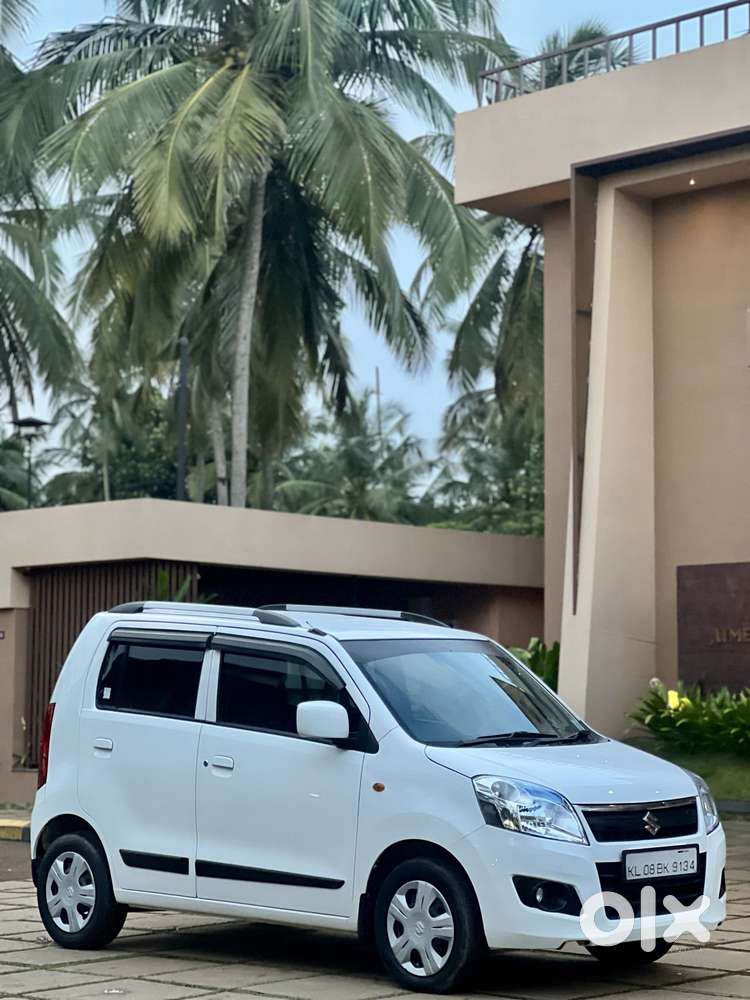 Maruti Suzuki Wagon R 1.0 Vxi Abs, 2016, Petrol