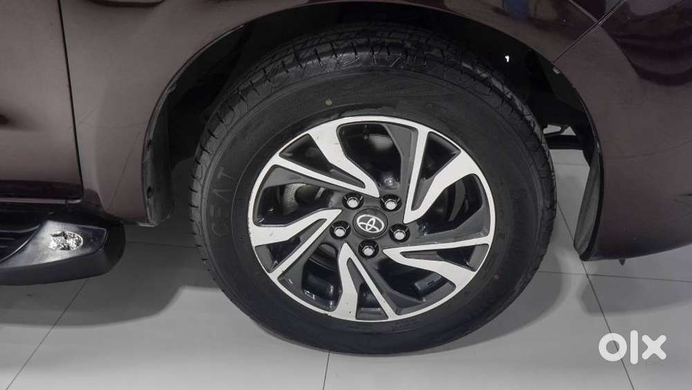 Toyota Innova Crysta [2020-ongoing] 2.4 Gx At 7 Str, 2022, Diesel