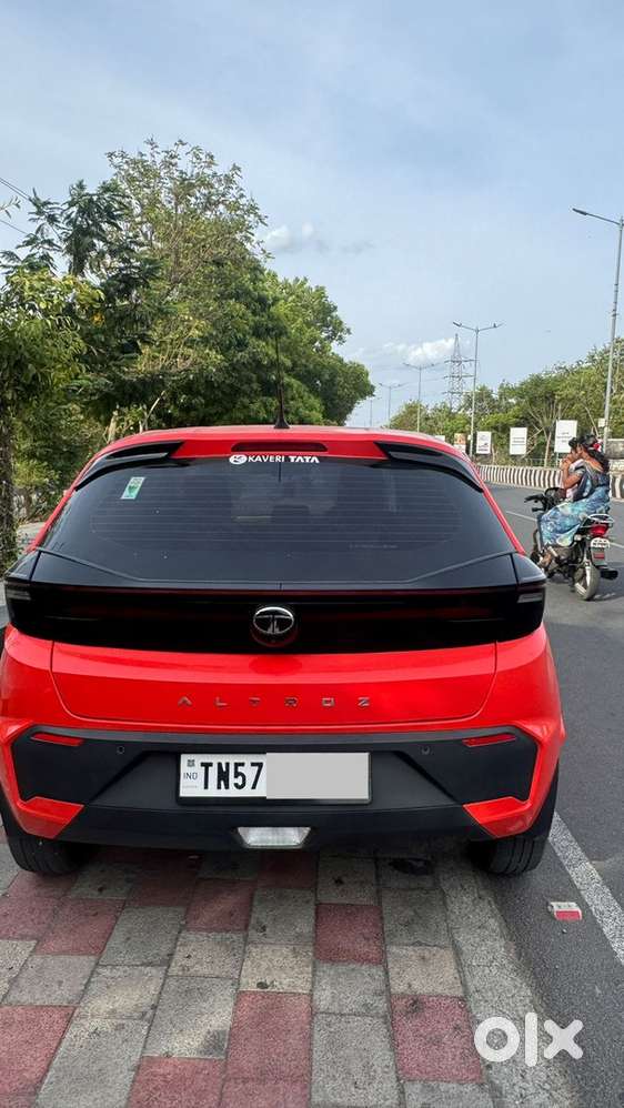 Tata Altroz Petrol Manual 2025