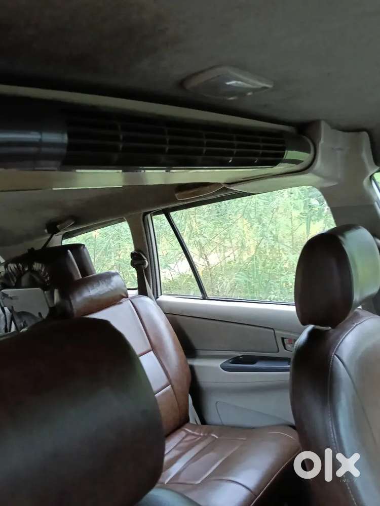 Toyota Innova Diesel 2.5 2011 Last.
