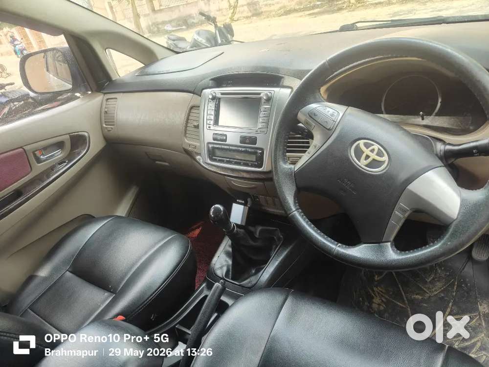 Toyota Innova 2016 Diesel Well Maintained