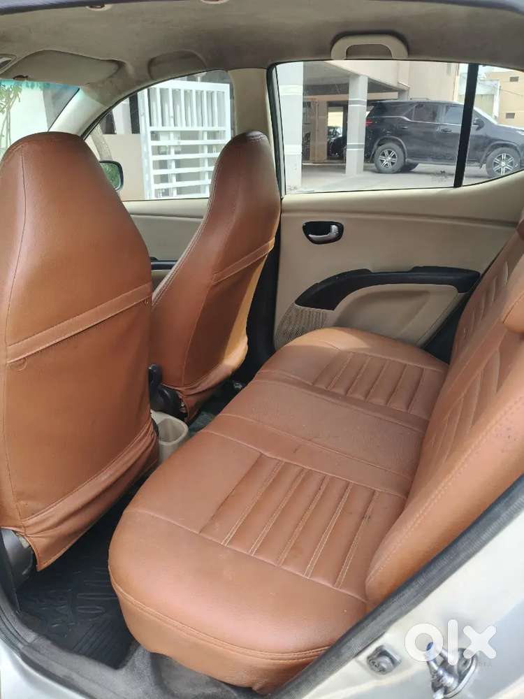 Hyundai I10 Sportz 2011