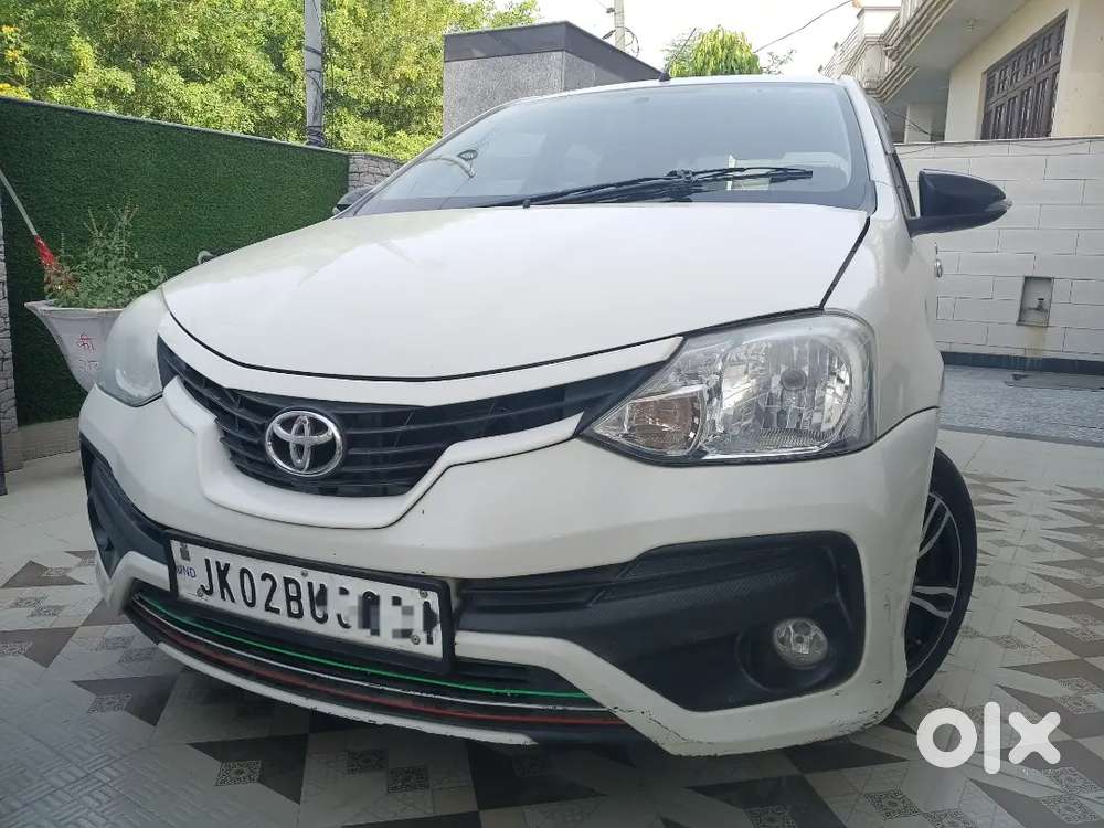 Toyota Etios Liva 2017 Diesel Well Maintained