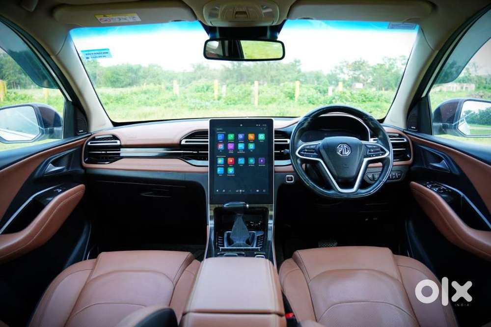 Mg Hector Plus Savvy Pro 1.5 Turbo Petrol Cvt 7 Str, 2023, Petrol