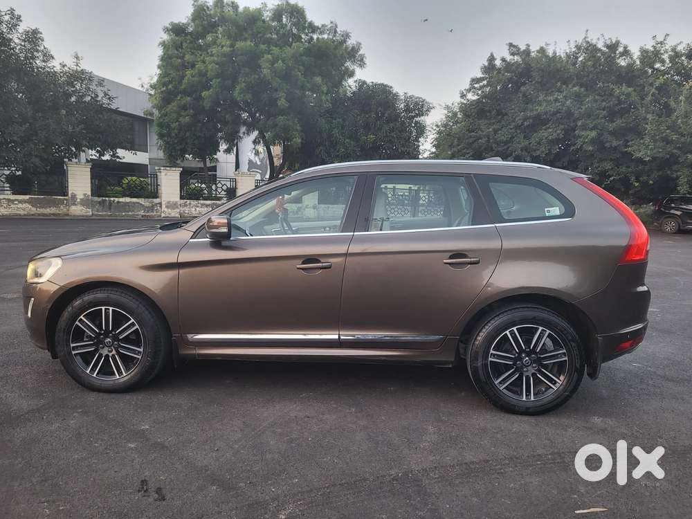 Volvo Xc60 D4 Momentum, 2017, Diesel