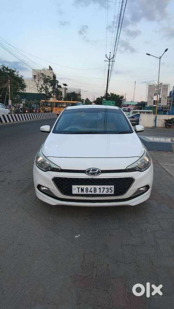 Hyundai Elite I20 Sportz (o) 1.4, 2015, Diesel