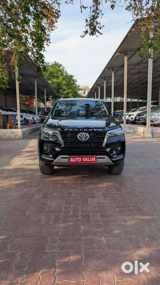 Toyota Fortuner 3.0 Sportivo 4x2 Mt, 2023, Diesel