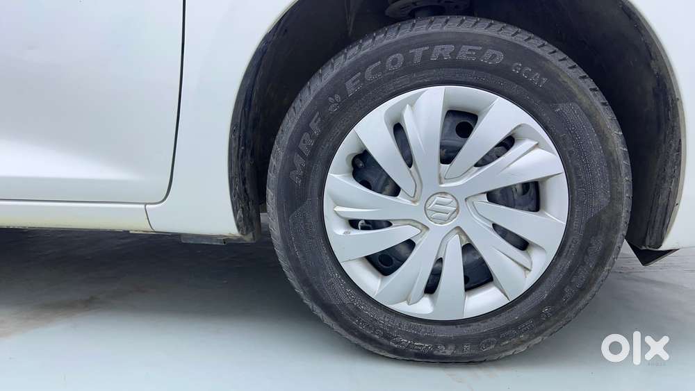 Maruti Suzuki Swift Vxi Optional, 2024, Petrol