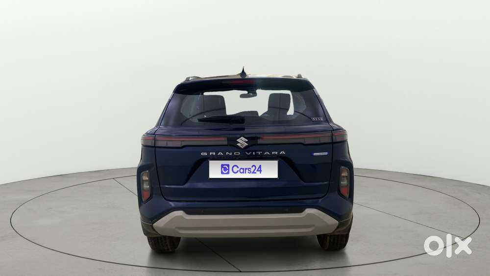 Maruti Suzuki Grand Vitara 1.5 Alpha Smart Hybrid At, 2023, Petrol