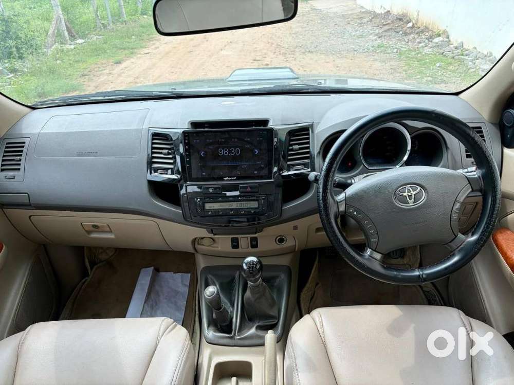 Toyota Fortuner 2009-2011 3.0 Diesel, 2010, Diesel