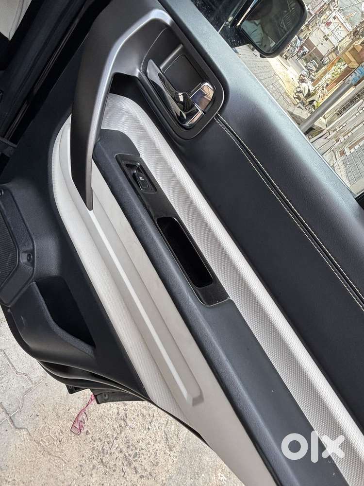 Mahindra Thar Roxx Ax7 L Diesel At 4wd, 2024, Diesel