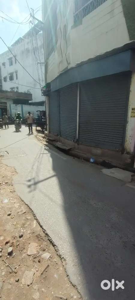 Shop for rent in CHETGANJ