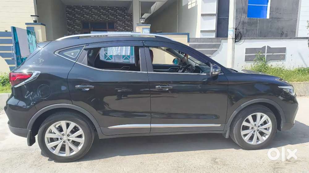 Mg Astor 2025 Petrol 6200 Km Driven