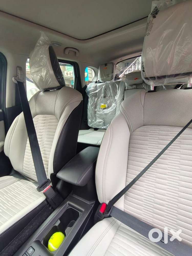 Maruti Suzuki Victoris 2026 Zxi Plus(o) At