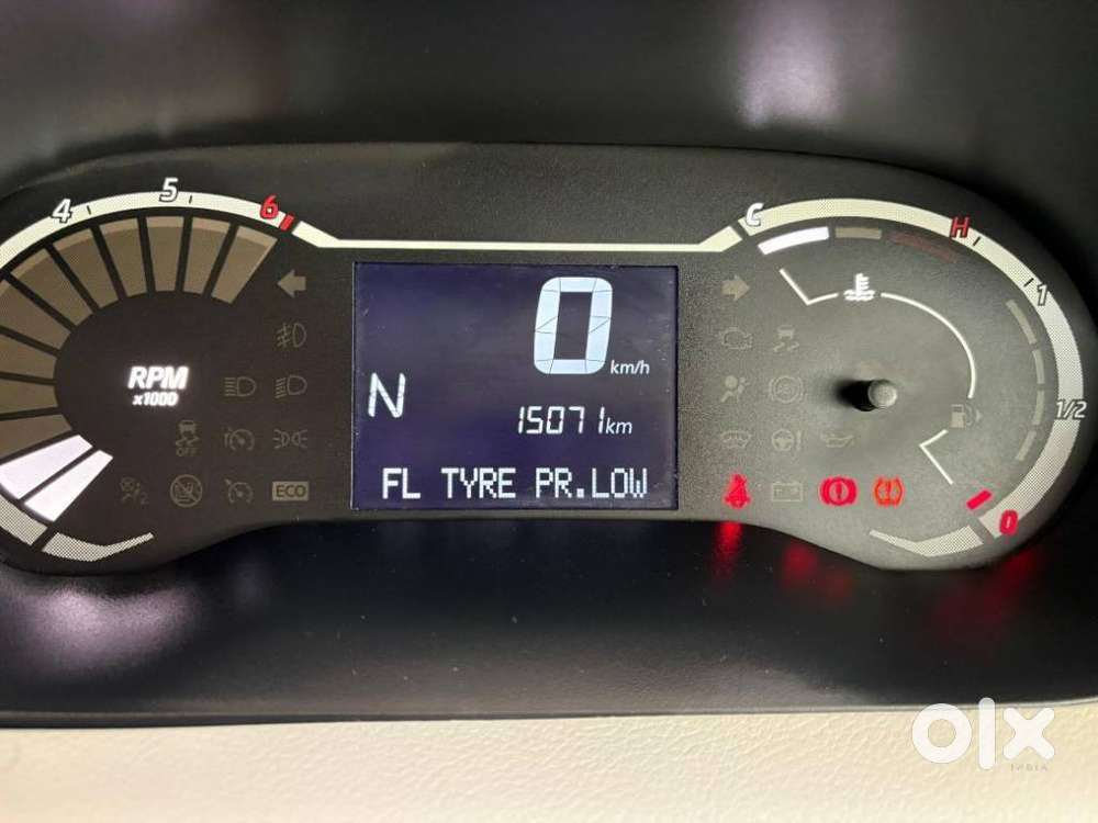 Nissan Magnite, 2024, Petrol