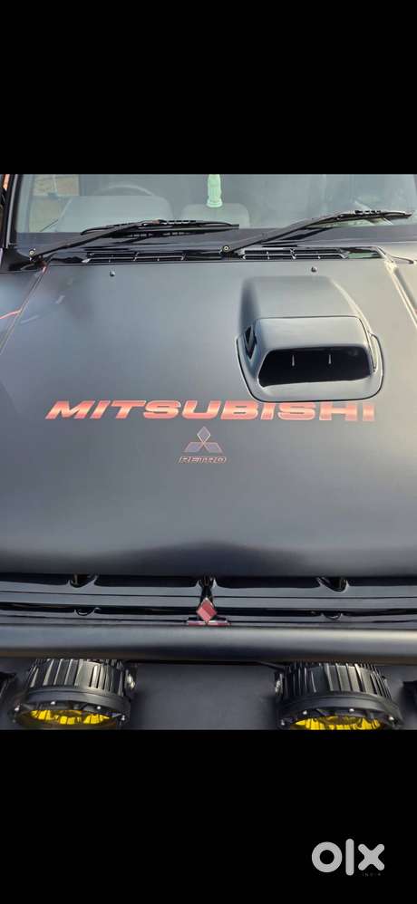 Mitsubishi Pajero Sfx 2010