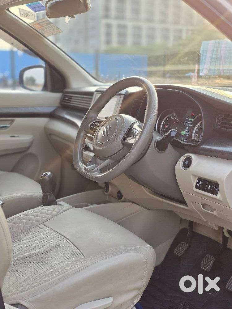 Maruti Suzuki Ertiga Zxi (o) Cng [2022-2023], 2023, Cng & Hybrids