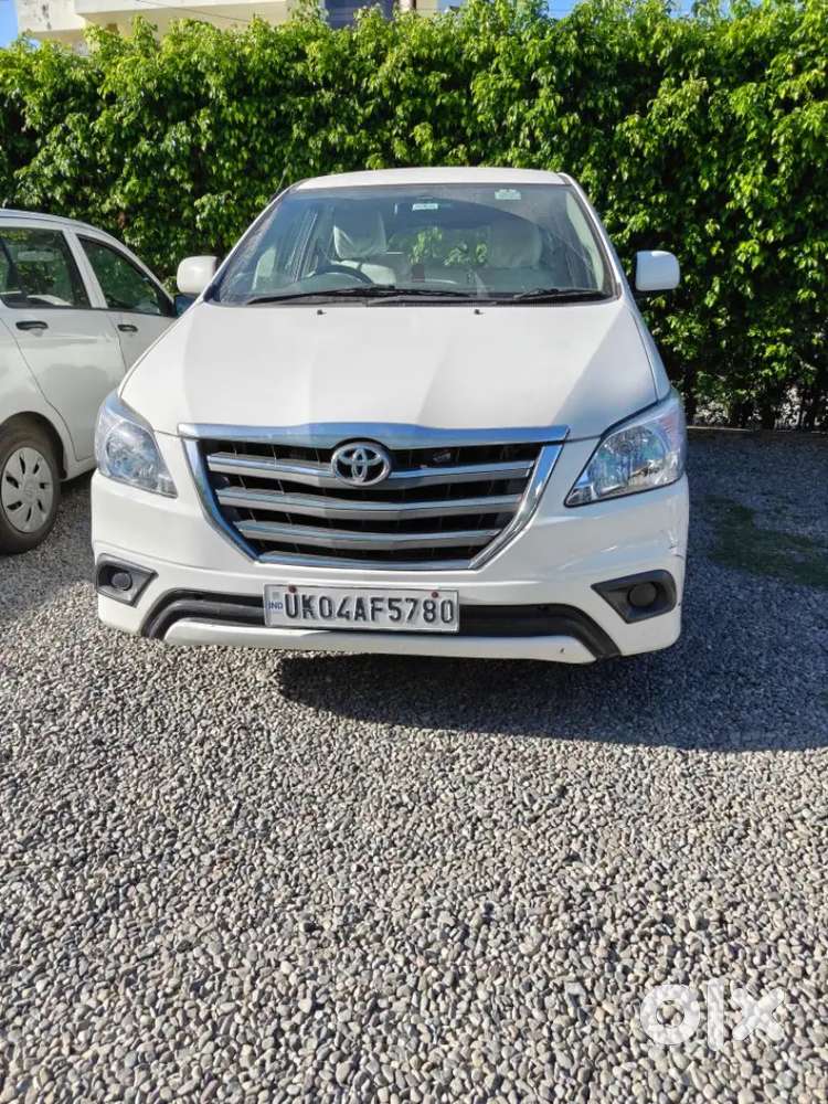 Toyota Innova 2013 Diesel Well Maintained