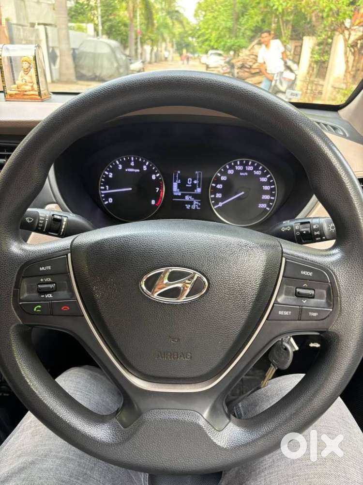 Hyundai I20 Sportz 1.2 Bs-iv, 2016, Petrol