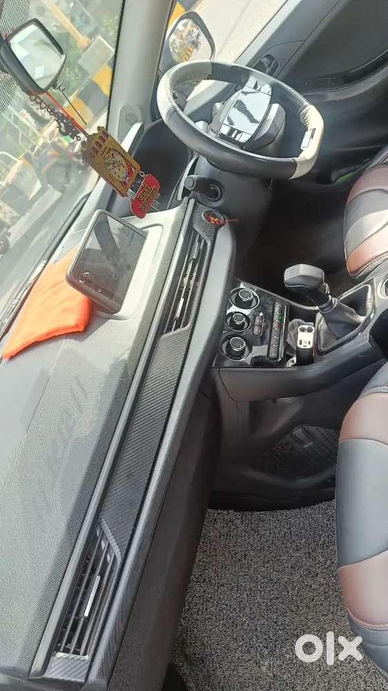 Tata Nexon Smart Plus 2025