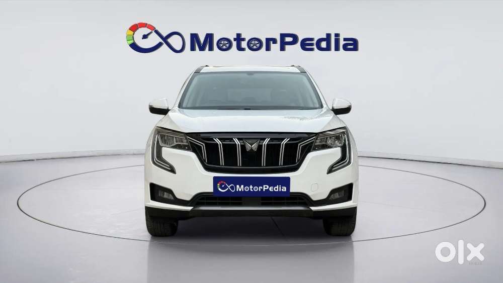 Mahindra Xuv700 Ax 5 Petrol Mt 7 Str (e), 2022, Petrol