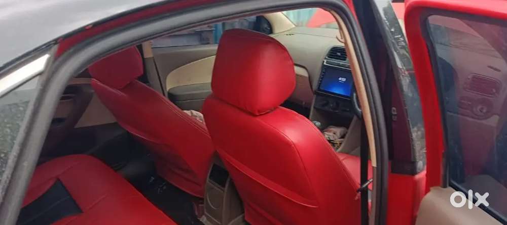 Skoda Rapid 1.5 Elegance 2012