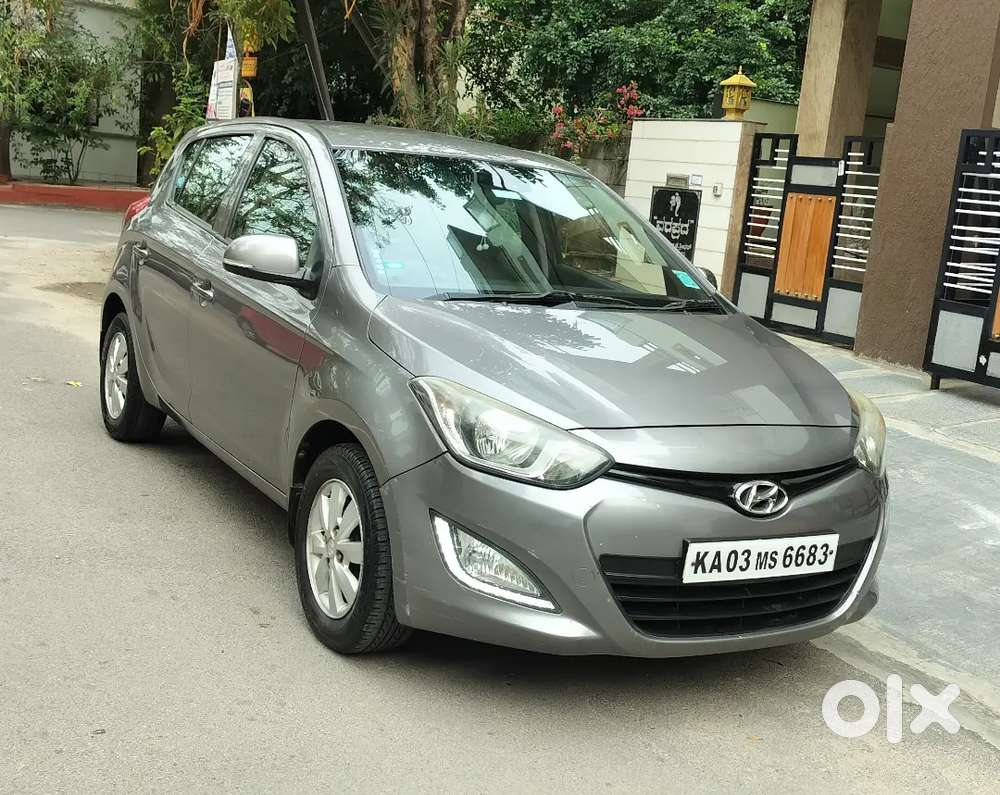 Hyundai I20 Sports Abs With Air Bag Mint Condition Manual
