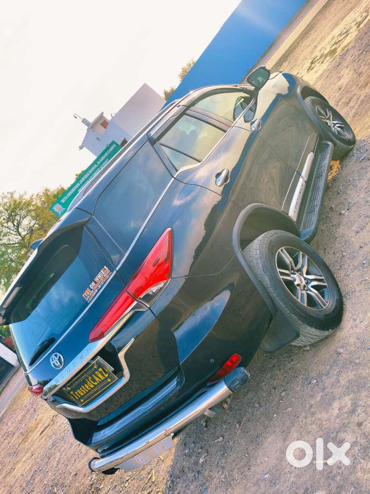 Toyota Fortuner 4x2 At 2.8 Diesel, 2019, Diesel