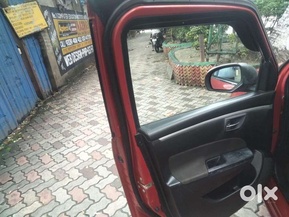 Maruti Suzuki Swift Vdi (o), 2013, Petrol