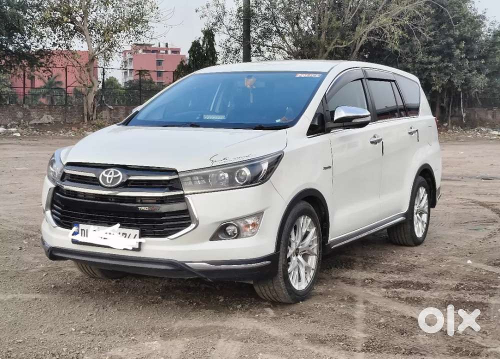 Toyota Innova Crysta Touring Sport, 2017, Diesel