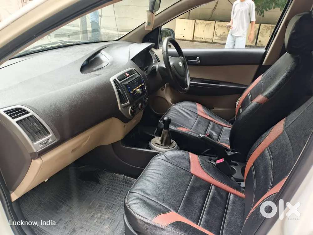 Hyundai I20 Magna Petrol 2013 Car