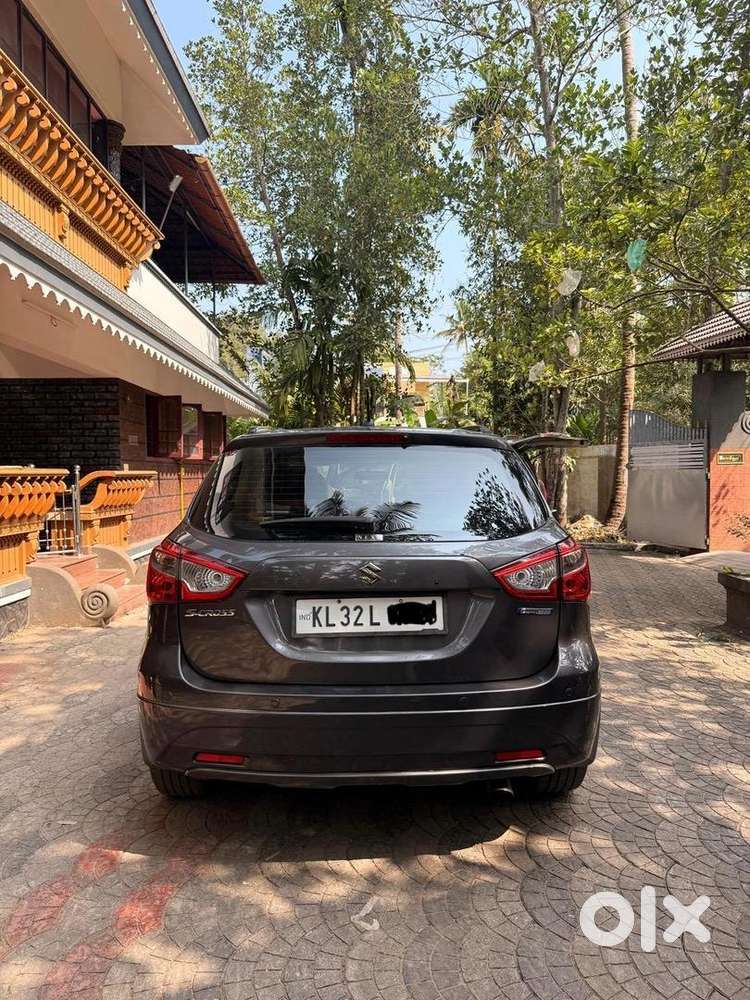 Maruti Suzuki S-cross 2017 Diesel Well Maintained