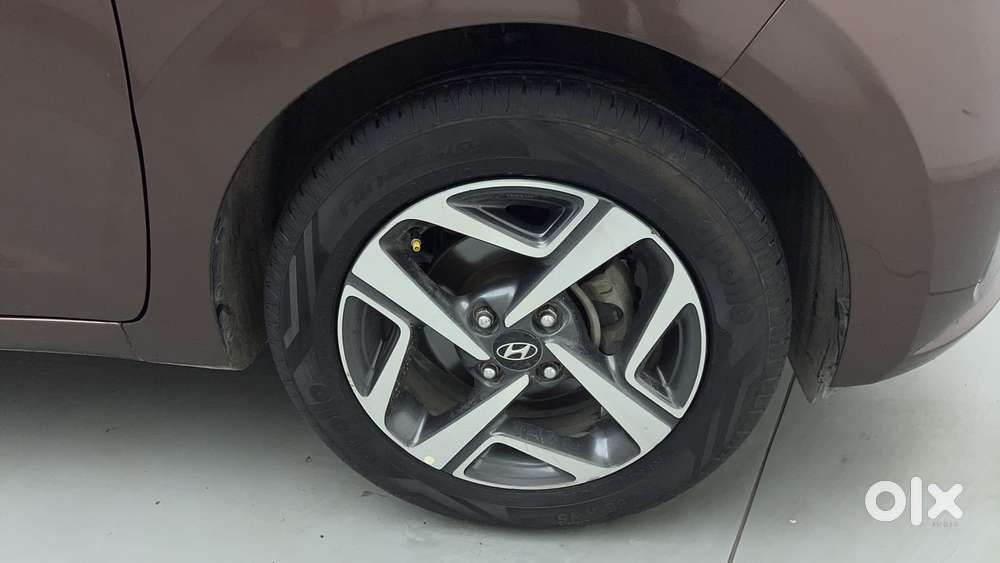 Hyundai Aura [2023-ongoing] 1.2 Sx Plus Petrol Amt, 2020, Petrol
