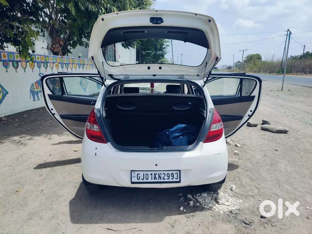 Hyundai I20 Active 2011 Diesel 125000 Km Driven