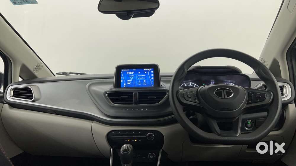 Tata Altroz Xz, 2024, Petrol
