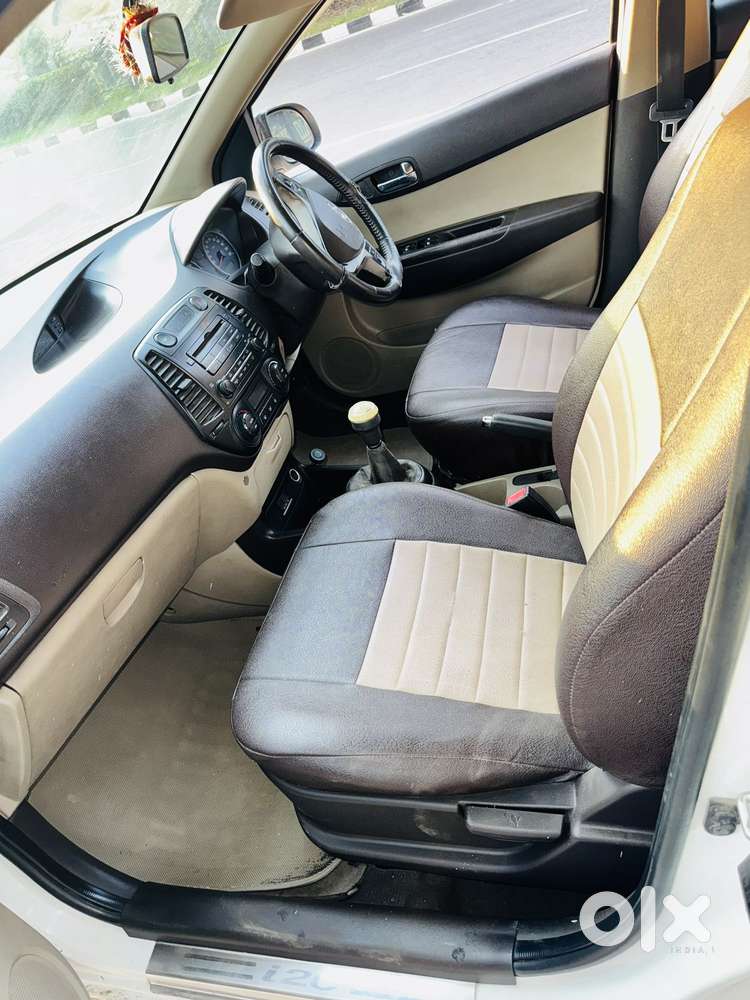 Hyundai I20 2015-2017 Asta Option 1.2, 2010, Petrol