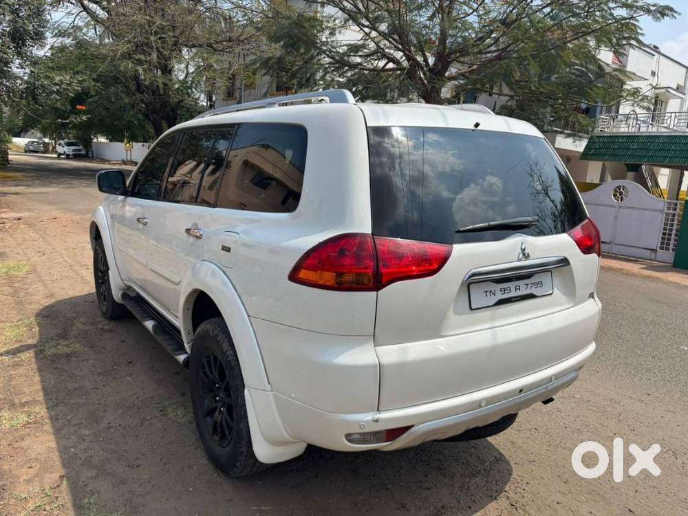 Mitsubishi Pajero Sport 2.5 Manual, 2014, Diesel