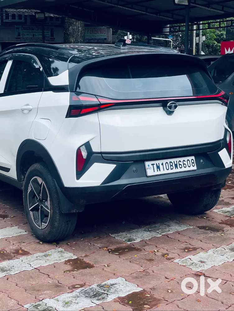 Tata Nexon Creative Diesel 2024