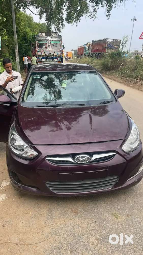 Hyundai New Verna Sx O 2012