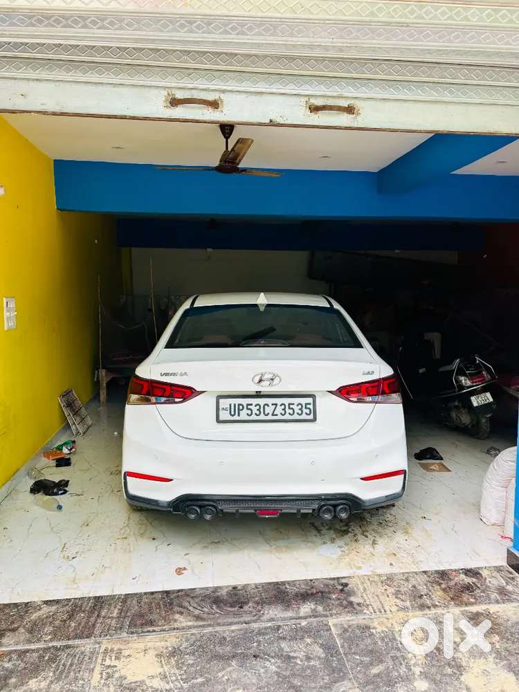 Hyundai Verna Diesel 1.6 2018 (october )