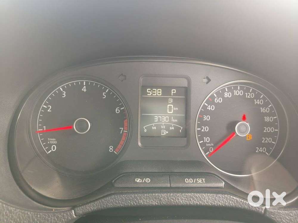 Volkswagen Vento 1.2 Highline Plus At 16 Alloy, 2019, Petrol