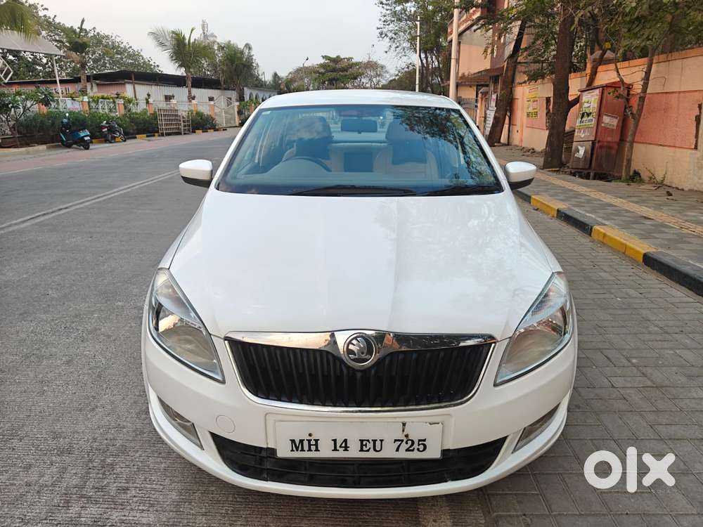 Skoda Rapid 1.6 Mpi Ambition, 2015, Petrol