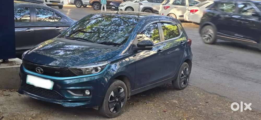 Tata Tiago Ev With 7.5 Kv Charger