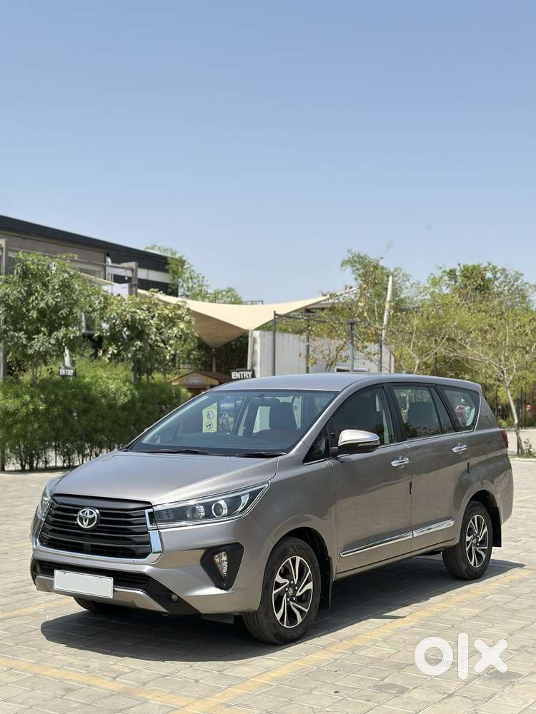 Toyota Innova Crysta [2020-ongoing] 2.4 Vx 8 Str, 2021, Diesel