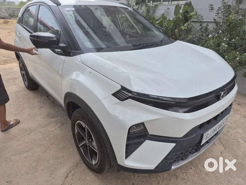 Tata Nexon Petrol 2026